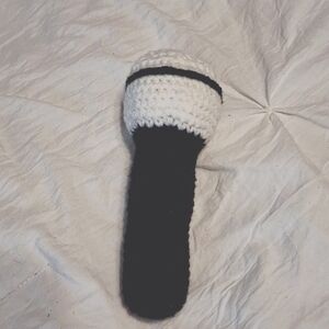 Crochet microphone
